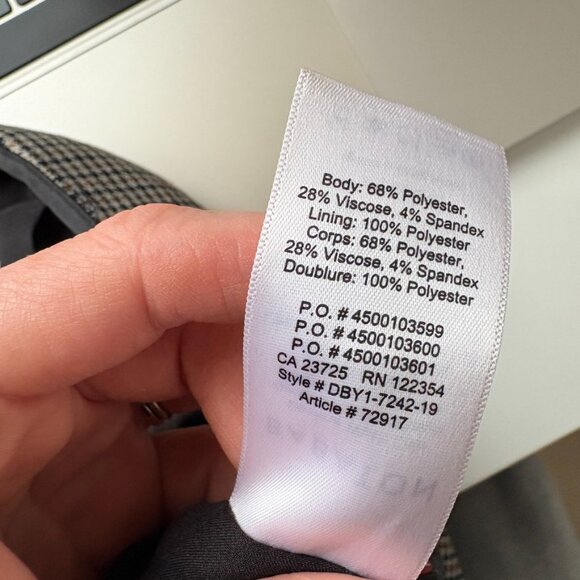 Aritzia Babaton Modern Mini Skirt Check Plaid Size 0 - Picture 8 of 8